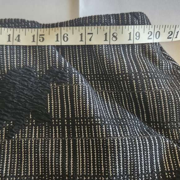 2x "Margaret M" MELISSA EMBROIDERED KNIT SKIRT - Picture 2 of 8